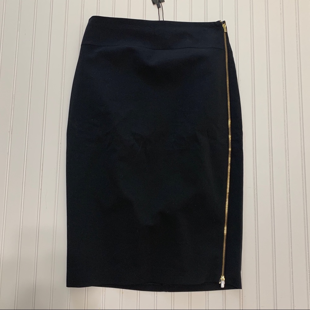 Express black  pencil skirt  with gold zip up siz2